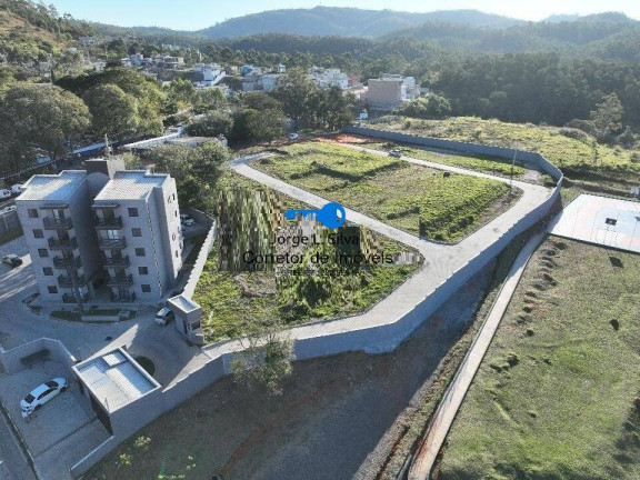 Terreno à Venda, 140 m² em Centro - Cajamar