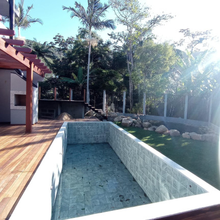 Imagem Casa com 3 Quartos à Venda, 339 m² em Praia De Taquaras - Balneário Camboriú