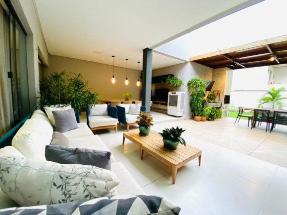 Imagem Casa com 3 Quartos à Venda, 220 m² em Tabajaras - Teresina Imagem Casa com 3 Quartos à Venda, 220 m² em Tabajaras - Teresina