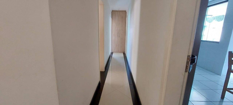 Imagem Apartamento com 3 Quartos à Venda, 180 m² em Balneário Das Dunas - Cabo Frio Imagem Apartamento com 3 Quartos à Venda, 180 m² em Balneário Das Dunas - Cabo Frio