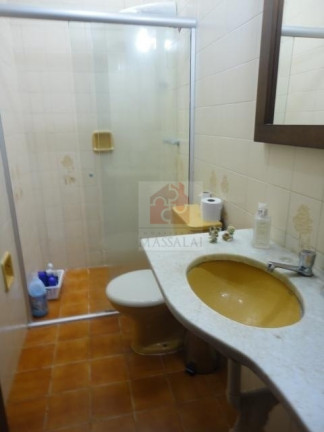 Imagem Casa com 3 Quartos à Venda, 220 m² em Santo Antônio - Porto Alegre Imagem Casa com 3 Quartos à Venda, 220 m² em Santo Antônio - Porto Alegre