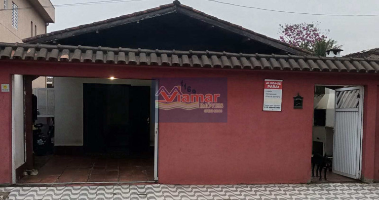 Imagem Casa com 3 Quartos para Temporada, 130 m² em Balneário Guarujá - Guarujá Imagem Casa com 3 Quartos para Temporada, 130 m² em Balneário Guarujá - Guarujá