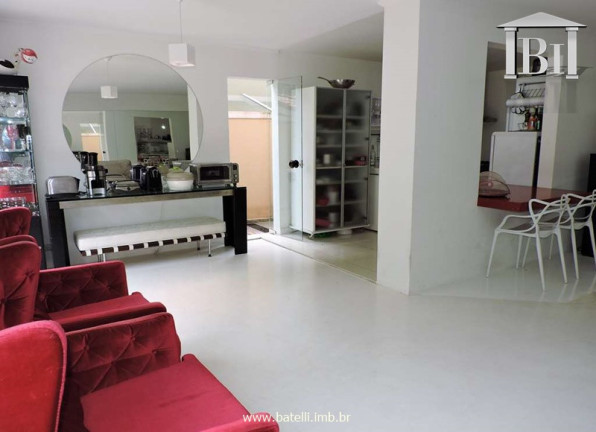 Imagem Casa de Condomínio com 3 Quartos à Venda, 211 m² em Granja Viana - Cotia Imagem Casa de Condomínio com 3 Quartos à Venda, 211 m² em Granja Viana - Cotia