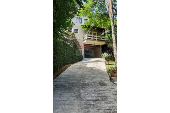 Imagem Casa de Condomínio com 3 Quartos à Venda, 230 m² em Itaipu - Niterói Imagem Casa de Condomínio com 3 Quartos à Venda, 230 m² em Itaipu - Niterói