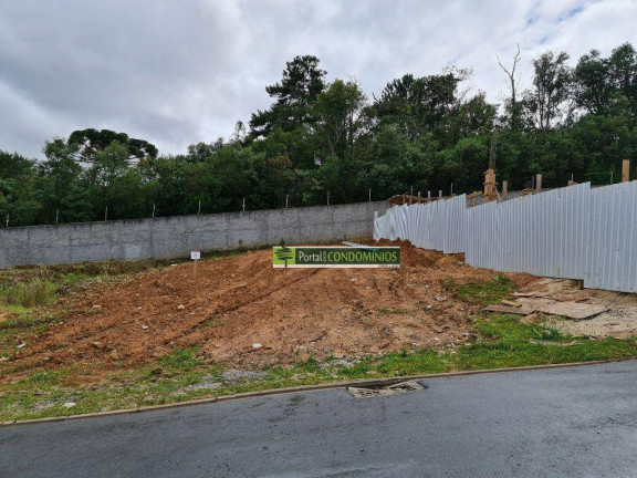 Imagem Terreno à Venda, 606 m² em Tingui - Curitiba