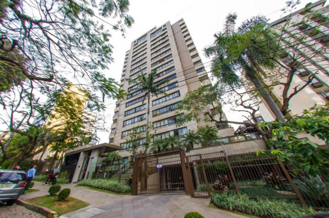 Imagem Imóvel com 4 Quartos à Venda, 310 m² em Bela Vista - Porto Alegre Imagem Imóvel com 4 Quartos à Venda, 310 m² em Bela Vista - Porto Alegre