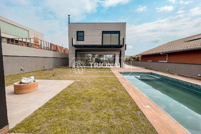 Imagem Casa com 3 Quartos à Venda, 360 m² em Condomínio Figueira Garden - Atibaia Imagem Casa com 3 Quartos à Venda, 360 m² em Condomínio Figueira Garden - Atibaia