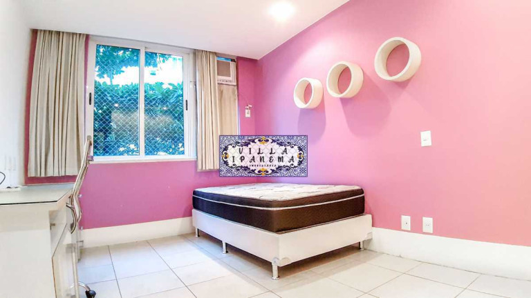 Imagem Apartamento com 4 Quartos à Venda, 220 m² em Copacabana - Rio De Janeiro
