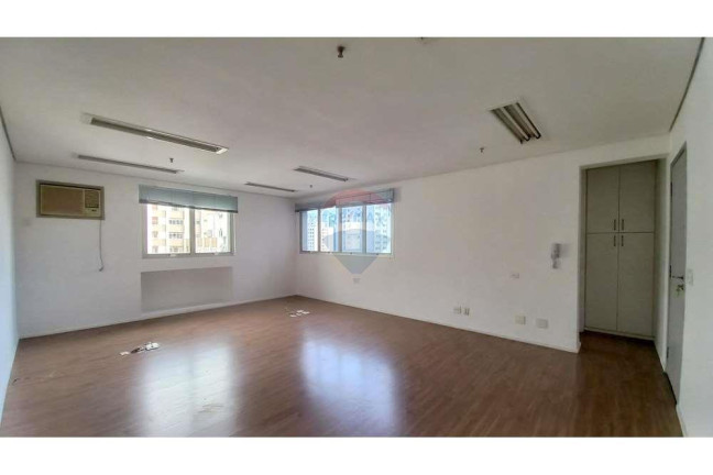 Sala Comercial para Alugar, 42 m² em Vila Olímpia - São Paulo