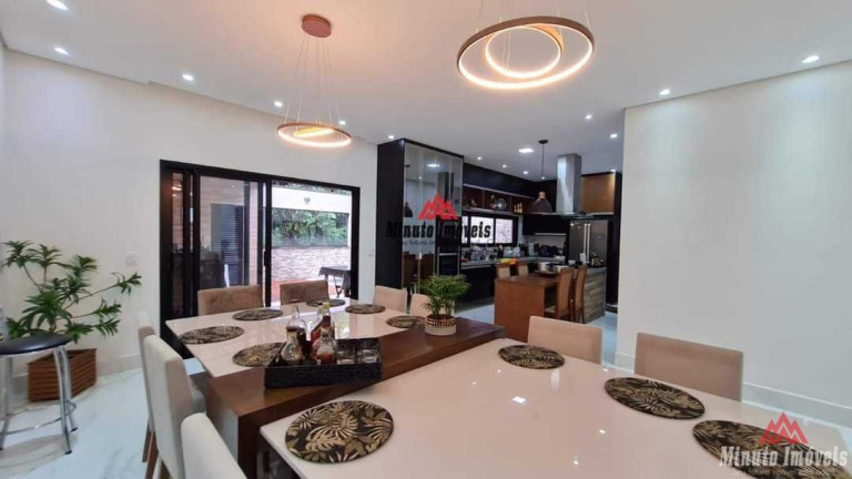 Imagem Sobrado com 4 Quartos à Venda, 253 m² em Medeiros - Jundiaí Imagem Sobrado com 4 Quartos à Venda, 253 m² em Medeiros - Jundiaí