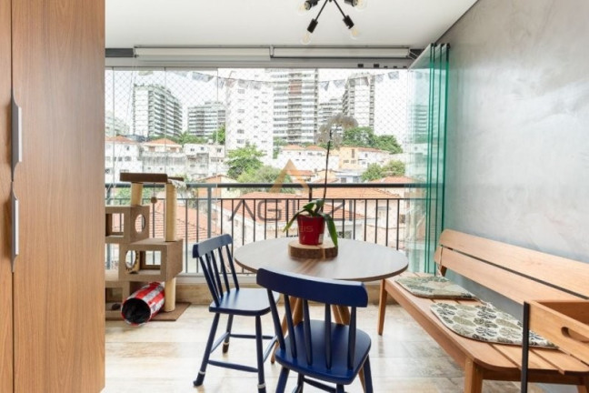 Imagem Apartamento com 2 Quartos à Venda, 67 m² em Vila Pompéia - São Paulo