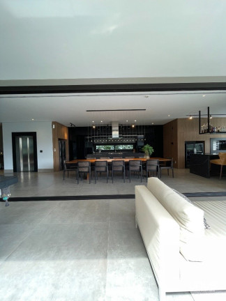 Imagem Casa com 4 Quartos à Venda, 1.400 m² em Jurerê Internacional - Florianópolis Imagem Casa com 4 Quartos à Venda, 1.400 m² em Jurerê Internacional - Florianópolis