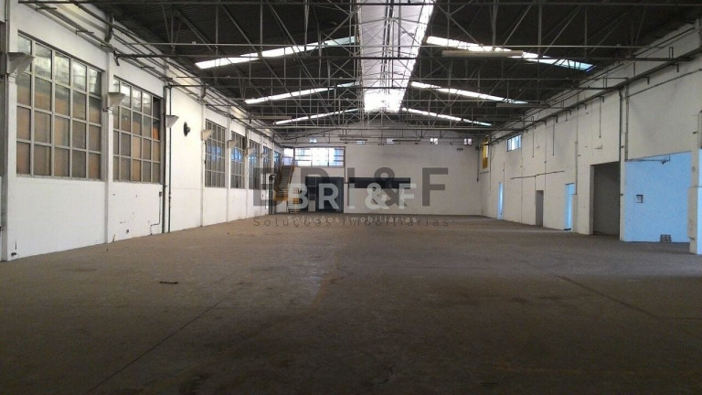 Imagem Galpão para Alugar, 3.200 m² em Lapa De Baixo - São Paulo Imagem Galpão para Alugar, 3.200 m² em Lapa De Baixo - São Paulo