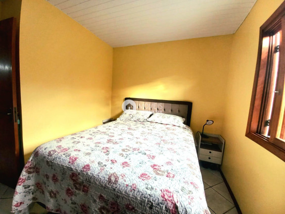 Imagem Casa com 2 Quartos à Venda, 62 m² Imagem Casa com 2 Quartos à Venda, 62 m²