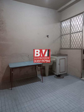 Imagem Casa com 5 Quartos à Venda, 250 m² em Vila Kosmos - Rio De Janeiro