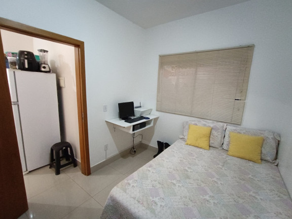 Imagem Imóvel com 
            	3             Quartos à Venda, 130 m² em 
            	Jardim Pampulha             - 
            	Aparecida De Goiania            