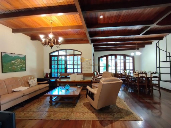 Imagem Casa com 4 Quartos à Venda, 235 m² em Carlos Guinle - Teresópolis Imagem Casa com 4 Quartos à Venda, 235 m² em Carlos Guinle - Teresópolis