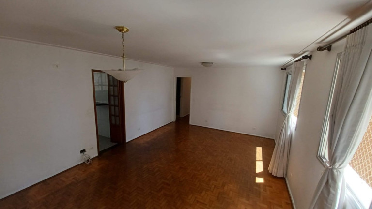 Imóvel com 3 Quartos à Venda, 105 m² em Moema - São Paulo