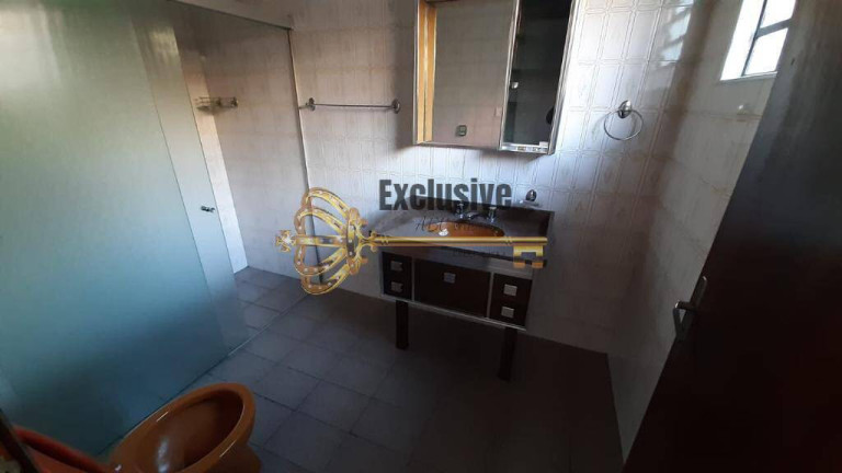 Imagem Casa com 2 Quartos à Venda, 300 m² em Centro - Santo André Imagem Casa com 2 Quartos à Venda, 300 m² em Centro - Santo André