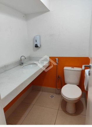 Imagem Loja para Alugar, 210 m² em Icaraí - Niterói Imagem Loja para Alugar, 210 m² em Icaraí - Niterói