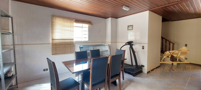 Imagem Casa com 4 Quartos à Venda, 270 m² em Jardim Márcia - Campos Do Jordão Imagem Casa com 4 Quartos à Venda, 270 m² em Jardim Márcia - Campos Do Jordão