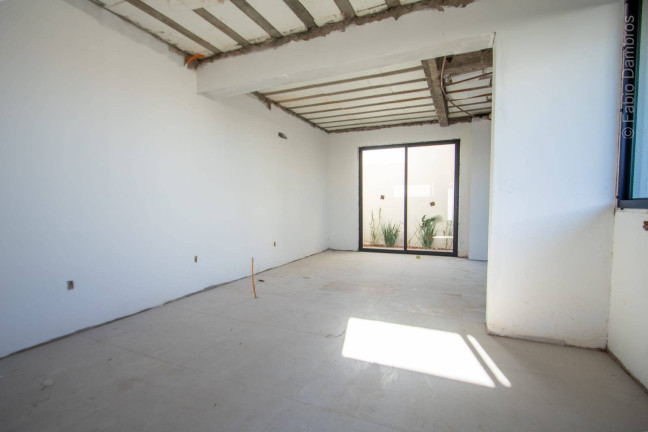 Imagem Sobrado com 3 Quartos à Venda, 156 m² em Recanto Tropical - Cascavel Imagem Sobrado com 3 Quartos à Venda, 156 m² em Recanto Tropical - Cascavel