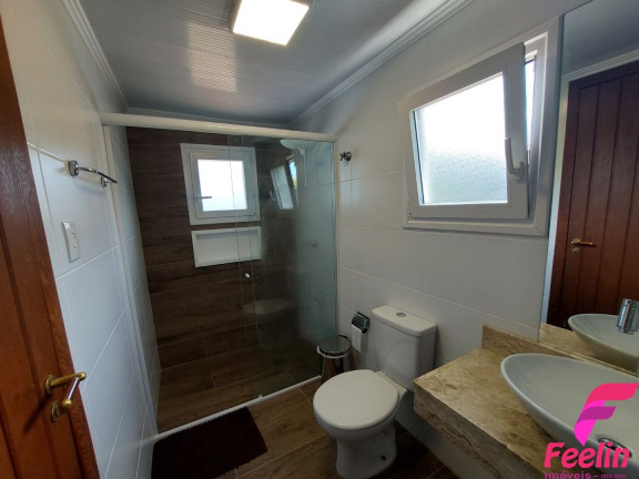 Imagem Casa com 4 Quartos à Venda, 283 m² em Armação - Florianópolis Imagem Casa com 4 Quartos à Venda, 283 m² em Armação - Florianópolis
