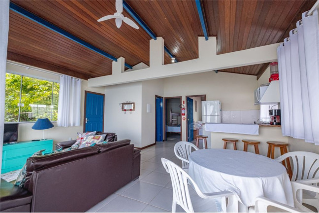 Imagem Casa com 7 Quartos à Venda, em Ribeirão Da Ilha - Florianópolis Imagem Casa com 7 Quartos à Venda, em Ribeirão Da Ilha - Florianópolis