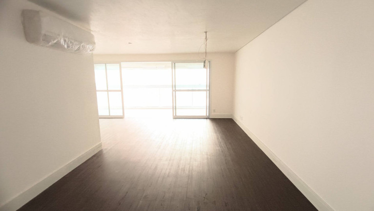 Imagem Apartamento com 3 Quartos à Venda, 115 m² em Pitangueiras - Guarujá