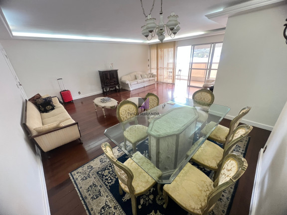 Imagem Imóvel com 3 Quartos à Venda, 185 m² em Lagoa - Rio De Janeiro Imagem Imóvel com 3 Quartos à Venda, 185 m² em Lagoa - Rio De Janeiro