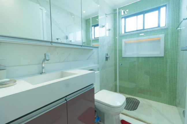 Imagem Casa com 4 Quartos à Venda, 250 m² em Bairro Cidade Alpha - Eusébio