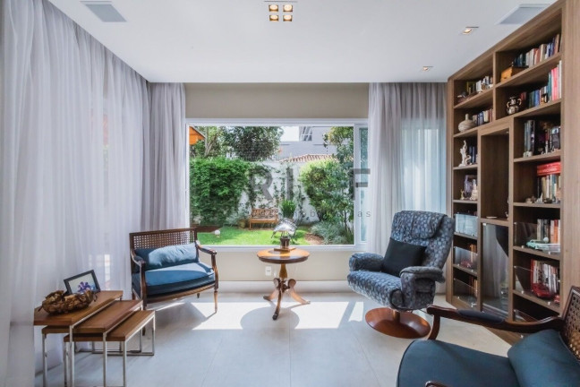 Imagem Casa com 4 Quartos à Venda, 332 m² em Brooklin - São Paulo Imagem Casa com 4 Quartos à Venda, 332 m² em Brooklin - São Paulo