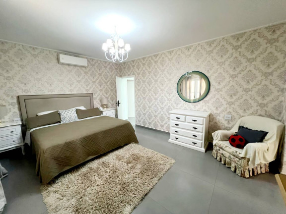 Imagem Casa com 23 Quartos à Venda, 8.000 m² em Bauru Imagem Casa com 23 Quartos à Venda, 8.000 m² em Bauru