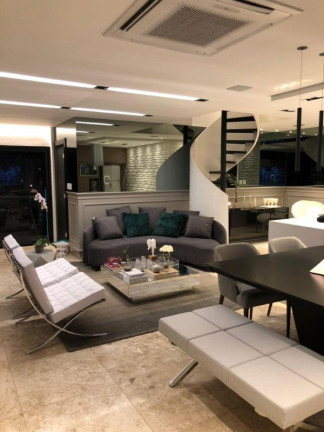 Imagem Imóvel com 3 Quartos à Venda, 150 m² em Vila Nova Conceição - São Paulo