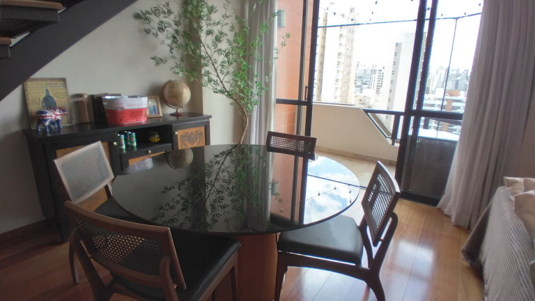 Imagem Apartamento com 2 Quartos à Venda, 138 m² em Pinheiros - São Paulo Imagem Apartamento com 2 Quartos à Venda, 138 m² em Pinheiros - São Paulo