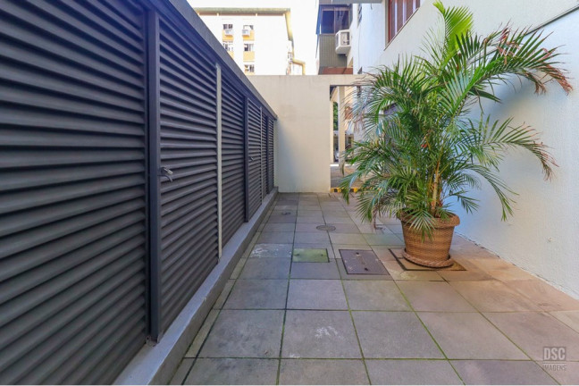 Imagem Apartamento com 3 Quartos à Venda, 73 m² em Menino Deus - Porto Alegre Imagem Apartamento com 3 Quartos à Venda, 73 m² em Menino Deus - Porto Alegre