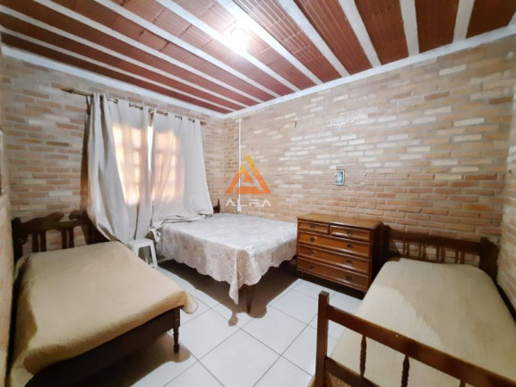 Imagem Chácara com 3 Quartos à Venda, 2.680 m² Imagem Chácara com 3 Quartos à Venda, 2.680 m²