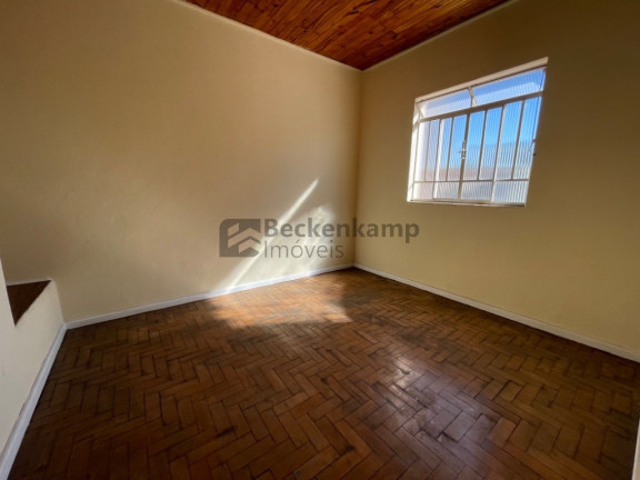 Imagem Sobrado com 3 Quartos à Venda, em Aterrado - Volta Redonda Imagem Sobrado com 3 Quartos à Venda, em Aterrado - Volta Redonda