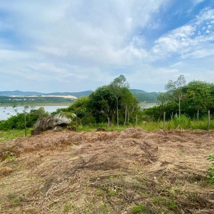 Imagem Terreno à Venda, 2.000 m² em Macacu - Garopaba Imagem Terreno à Venda, 2.000 m² em Macacu - Garopaba