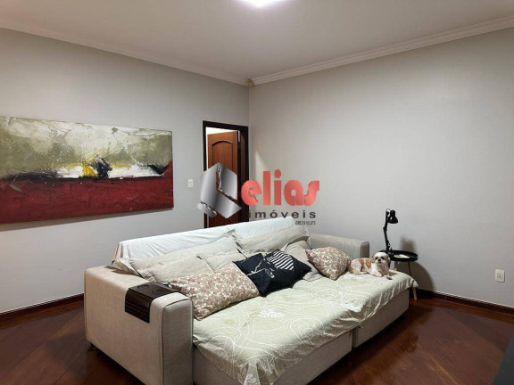 Imagem Casa com 3 Quartos à Venda, 350 m² em Samambaia Parque Residencial - Bauru Imagem Casa com 3 Quartos à Venda, 350 m² em Samambaia Parque Residencial - Bauru