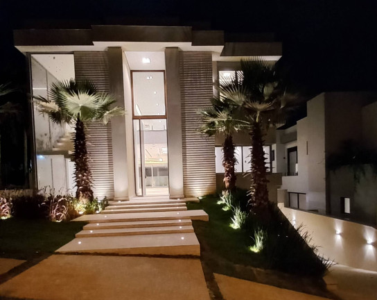 Imagem Casa à Venda, 744 m² em Alphaville - Barueri Imagem Casa à Venda, 744 m² em Alphaville - Barueri