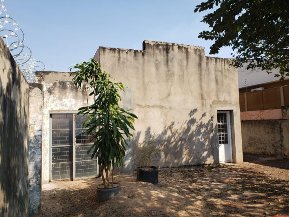 Imagem Imóvel com 3 Quartos à Venda, 1 m² em Amambaí - Campo Grande