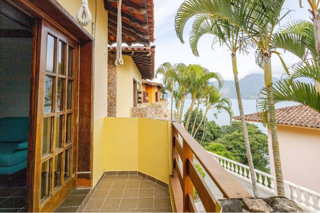 Imagem Imóvel com 2 Quartos à Venda, 79 m² em Pontal Da Cruz - São Sebastião Imagem Imóvel com 2 Quartos à Venda, 79 m² em Pontal Da Cruz - São Sebastião
