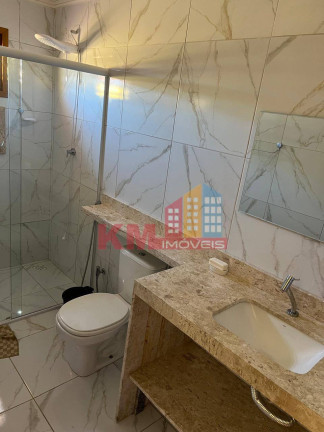 Imagem Casa com 3 Quartos à Venda, 210 m² em Centro - Martins Imagem Casa com 3 Quartos à Venda, 210 m² em Centro - Martins