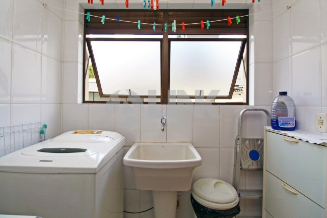 Imagem Apartamento com 3 Quartos à Venda, 103 m² em Auxiliadora - Porto Alegre Imagem Apartamento com 3 Quartos à Venda, 103 m² em Auxiliadora - Porto Alegre