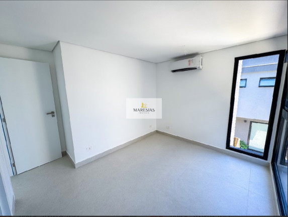 Imagem Casa com 5 Quartos à Venda, 220 m² em Juquehy - São Sebastião Imagem Casa com 5 Quartos à Venda, 220 m² em Juquehy - São Sebastião