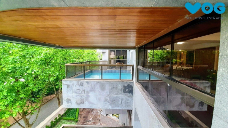Imagem Imóvel com 4 Quartos à Venda, 776 m² em Moinhos De Vento - Porto Alegre Imagem Imóvel com 4 Quartos à Venda, 776 m² em Moinhos De Vento - Porto Alegre