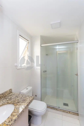 Imagem Apartamento com 3 Quartos à Venda, 105 m² em Passo Da Areia - Porto Alegre