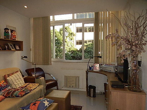 Imagem Apartamento com 3 Quartos à Venda, em Ipanema - Rio De Janeiro Imagem Apartamento com 3 Quartos à Venda, em Ipanema - Rio De Janeiro
