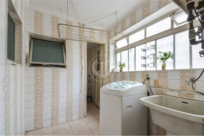 Imagem Apartamento com 3 Quartos à Venda, 135 m² em Moema - São Paulo Imagem Apartamento com 3 Quartos à Venda, 135 m² em Moema - São Paulo